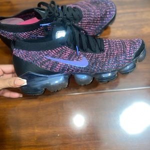 Nike sneakers ❤️